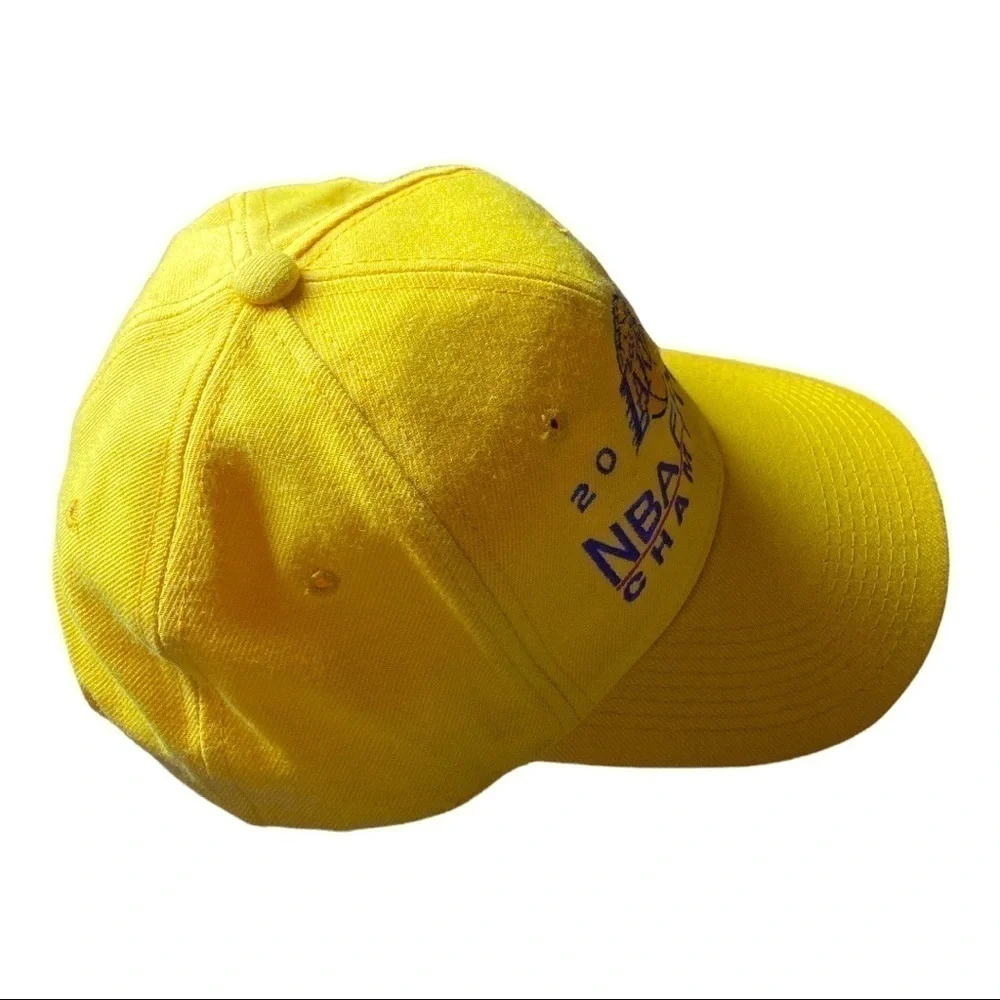 Vintage NBA LAKERS Embroidered Ball Cap Year 2000 Championship 16”
